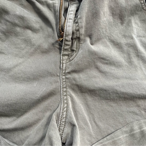 TORRID FIRST @FIT DISTRESSED BOY SHORT SIZE 18 DARK GREEN RUFFLED WAIST - Picture 11 of 13